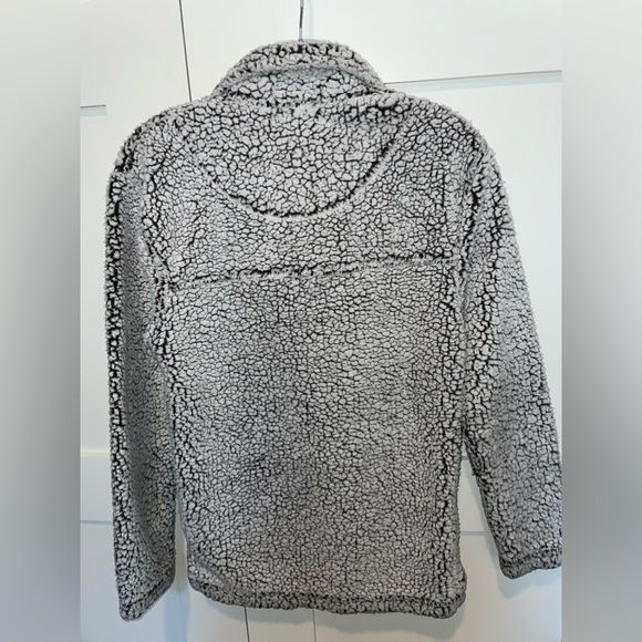 Light Grey Sherpa 2021 Pullover, Size XS - Picture 2 of 2